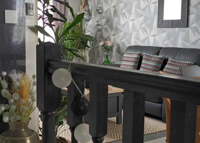 Fall Δωμάτια σε οικογενειακή κατοικία *